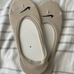 2 Pairs of Nike Slip On Socks (NWOT)